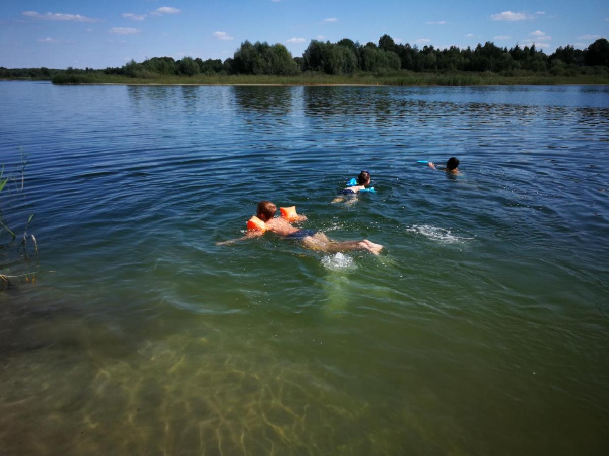 Domki Domek Na Jeziorem Wilczynskim Budzislawskim , Las, Osobno Ogrodzony 2-6 Osob- Klimatyzacja, Ogrzewanie, 62-550 Zygmuntowo Gm Wilczyn ภายนอก รูปภาพ