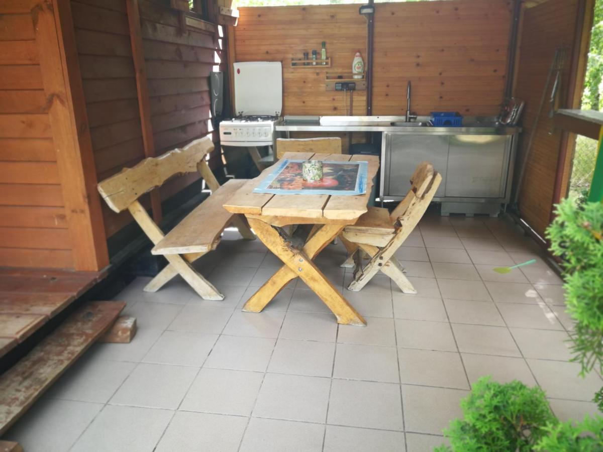 Domki Domek Na Jeziorem Wilczynskim Budzislawskim , Las, Osobno Ogrodzony 2-6 Osob- Klimatyzacja, Ogrzewanie, 62-550 Zygmuntowo Gm Wilczyn ภายนอก รูปภาพ